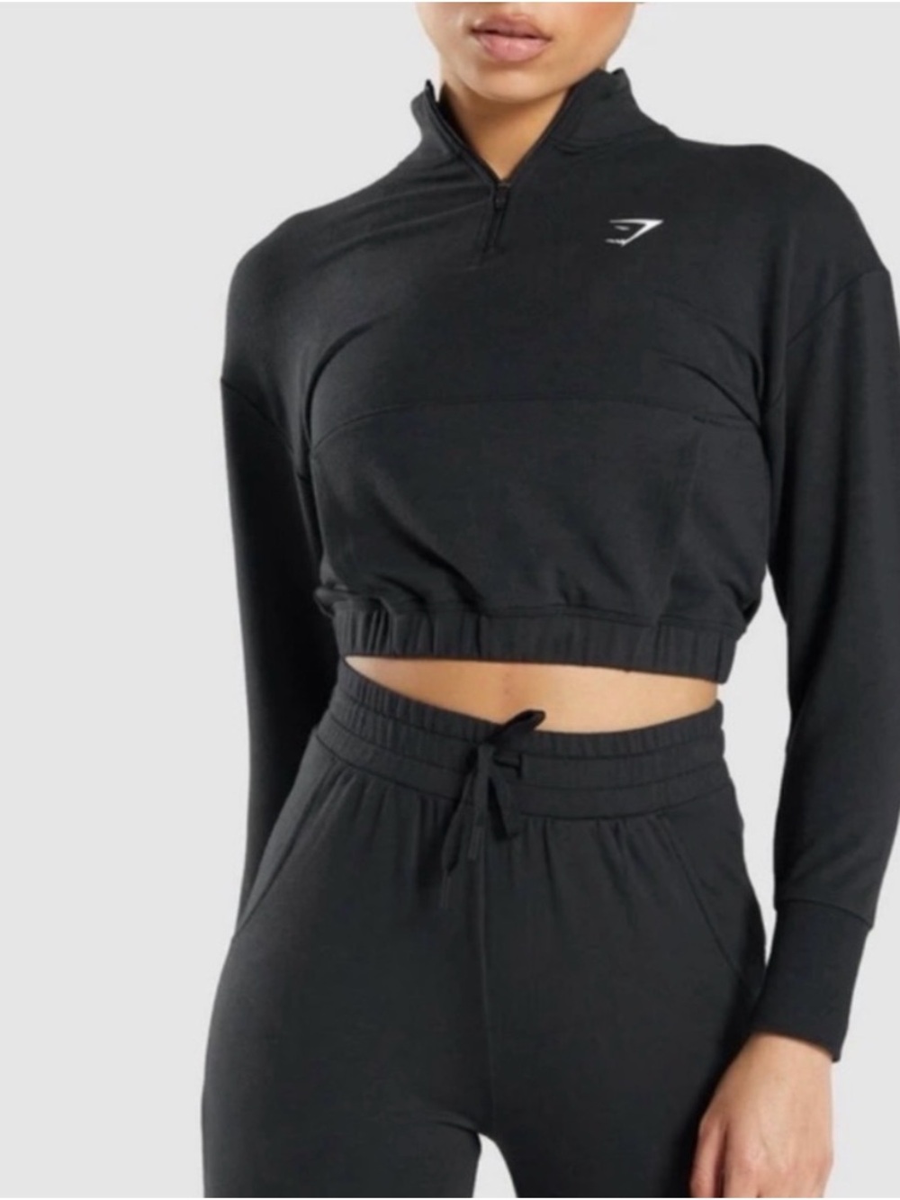 Gymshark Training Pippa Pullover (Cropped) - Size Small - Black